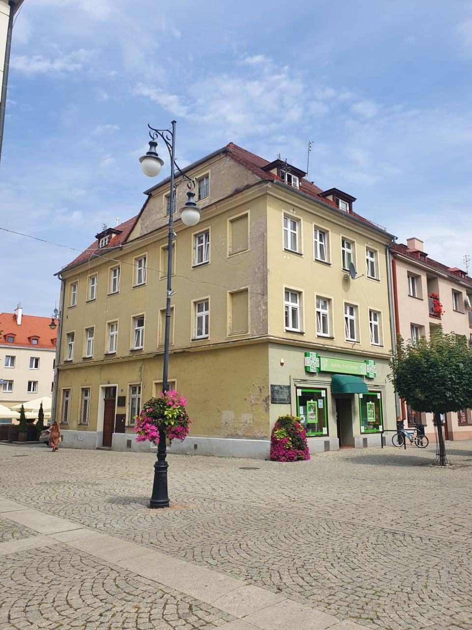 Antoni Cieszynski's birthplace, Olesnica - 01.jpg